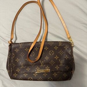 LV Crossbody bag